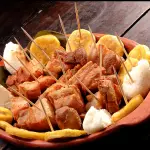CHICHARON CON PAPAS