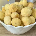 BOLINHA DE ALHO 2,5KG