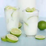 Jugos aguas y malteadas