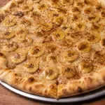 Pizza Pequena de Banana com Canela