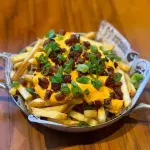 Batata frita c/ cheddar e bacon