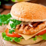 HAMBÚRGUER FILÉ DE FRANGO-CATUPIRY