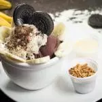 AÇAÍ + CREME DE NINHO COM OREO