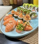 TABLA COMBINADA DE SALMÓN (24 PZAS)