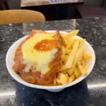 Parmegiana de Frango & Fritas