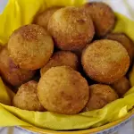 Bolinho de banana da terra