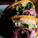 AREPAS “ PELUAS”