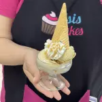 Cono/ copa . helado simple