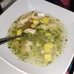CONSOME de pollo AL ESTILO MEX