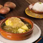 Caldo de pollo