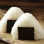 Onigiri Salmão