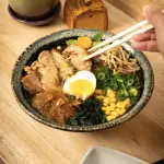 Sopa Ramen de Cerdo