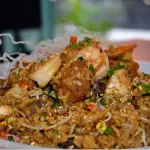 Cantonés de pollo