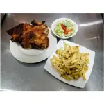 Pollo entero asado al carbón + papas