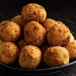 10 Bolinhos de Salmão