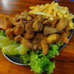 TILÁPIA COM FRITAS
