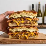 LA CORONA'S SMASH hamburger