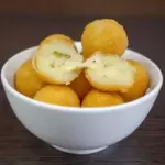 BOLINHO DE QUEIJO