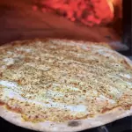 PIZZA 4 QUEIJOS