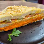 Misto quente de bacon e cheddar