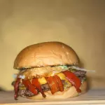 PEPPER BURGER