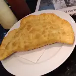 Pastel de carne/queijo/bacon