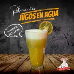 Jugos en agua
