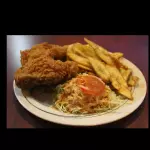 Pechuga Frita con Tajadas