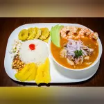 Encebollado Mixto