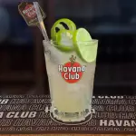 Coctel Ron Collins