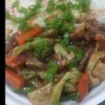CARNE COM LEGUMES+YAKIMESHI