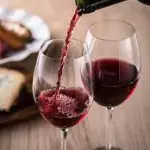 Copa de vino semiseco