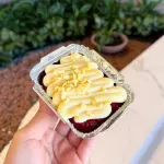 Mini bolinho red com leite ninho