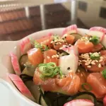 Sunomono Salmão e Kani