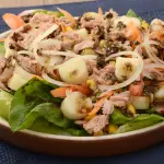 086 - GEMISCHTER SALAT MIT THUNFISCH