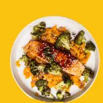 Salmón a la Parrilla con Vegetales