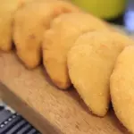 Risoles de palmito ou presunto queijo