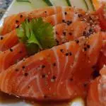 Sashimi de salmão