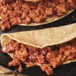 QUESADILLA DE CHICHARRON