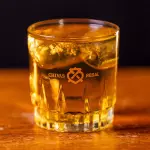 WHISKY E RED BULL (sem açúcar)