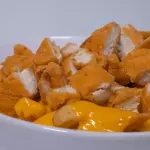 BONELESS CHESSE FRIES