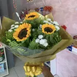 Buquê de 3 girassóis (tradicional)