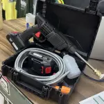 LAVADORA A BATERIA