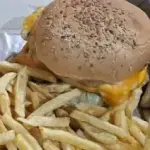 SUPER PATY CON CHEDDAR