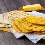 AREPA AMARILLA