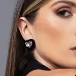 Aros corazón terciopelo negro
