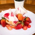 FRESAS CON CREMA