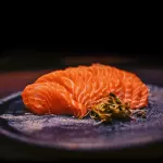 250. Sashimi Salmão
