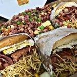 3x a sua escolha fritas bacon e muss