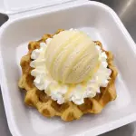 Mini Waffle con Helado